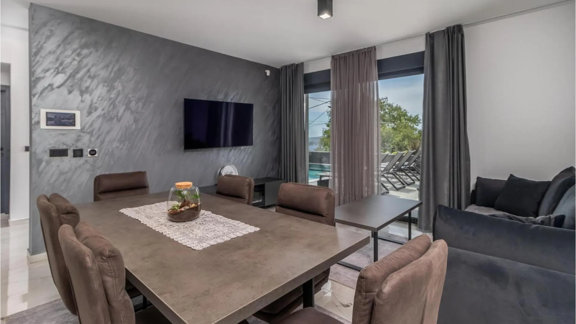 3 Bedroom Cozy Home In דראמליי