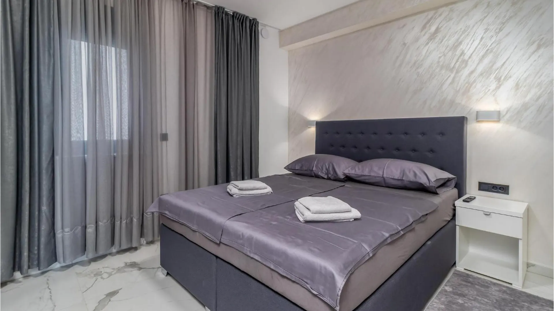 3 Bedroom Cozy Home In דראמליי